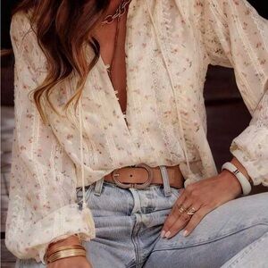 Boho Cream Floral V-Neck Blouse with Lace Trim